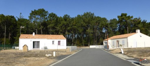 La diffusion de l'urbanisation sous une forme pavillonnaire au sein des cordons forestiers dunaires (Saint-Jean-de-Monts - 2015) en grand format (nouvelle fenêtre)
