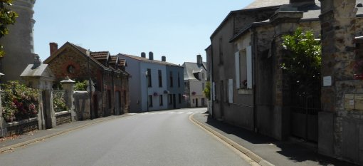 Oudon – Forme de développement du XIXème siècle à Oudon (Oudon – 2015) en grand format (nouvelle fenêtre)