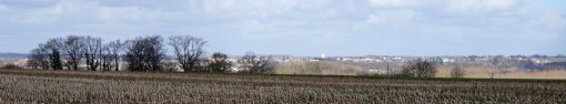 Perception des extensions urbaines de Château-du-Loir depuis le coteau sud en grand format (nouvelle fenêtre)