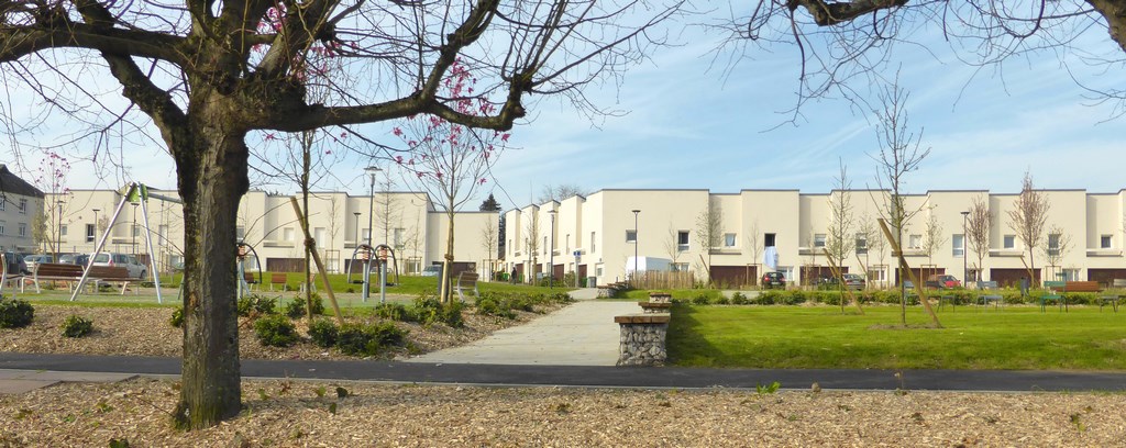 Exemple d’une nouvelle opération dense sur la commune d’Yvré-l’Évêque (Yvré-l’Évêque - 2015).
