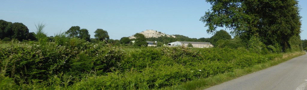 A Abbaretz, l’ancien site d’activité minière s’est reconverti en base de loisirs (Abbaretz - 2015)