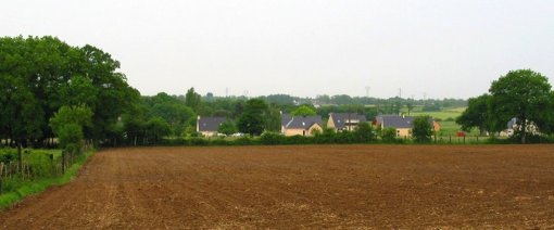 Diffusion pavillonnaire en zone rurale sur les bourgs à proximité des grands axes. en grand format (nouvelle fenêtre)